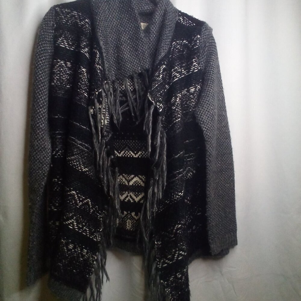 Vintage America Cardigan Sweater M Open Front Fringe Long Sleeve Black White - Picture 14 of 14